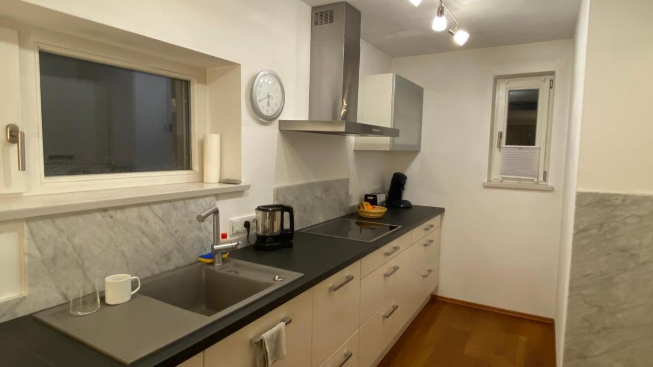 Fewo Luxus Wohnung Im Eigenen Ferienhaus, 120 Qm, Naehe Regensburg Mit Balkon, Terrasse & Garten, Gute Zuganbindung Laber Exteriér fotografie