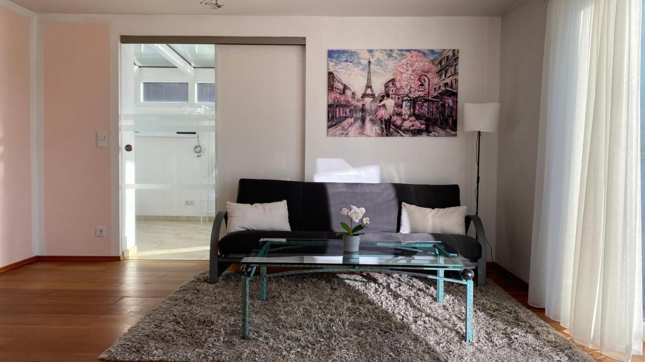 Fewo Luxus Wohnung Im Eigenen Ferienhaus, 120 Qm, Naehe Regensburg Mit Balkon, Terrasse & Garten, Gute Zuganbindung Laber Exteriér fotografie