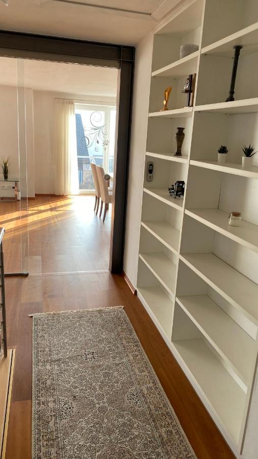 Fewo Luxus Wohnung Im Eigenen Ferienhaus, 120 Qm, Naehe Regensburg Mit Balkon, Terrasse & Garten, Gute Zuganbindung Laber Exteriér fotografie